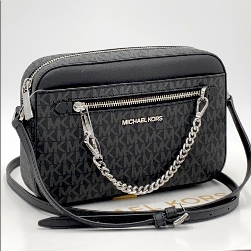 MICHAEL KORS LARGE EW ZP CHAIN XBODY BLACK